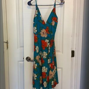 Lulu’s floral midi wrap dress